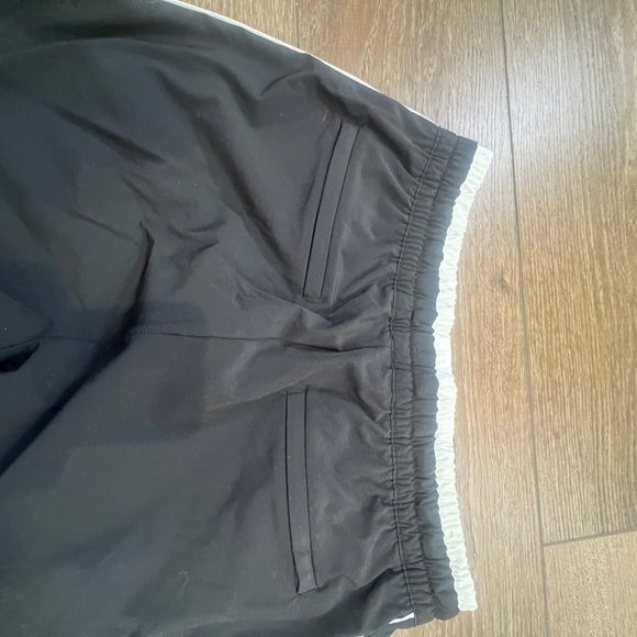 Athleta Women's Brooklyn Joggers, Black and White, Size 4 P - Picture 13 of 15